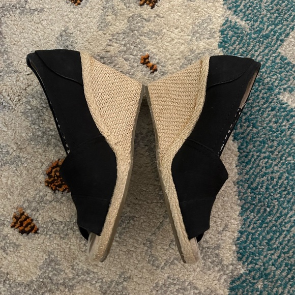 Toms Black Wedges - Picture 3 of 8